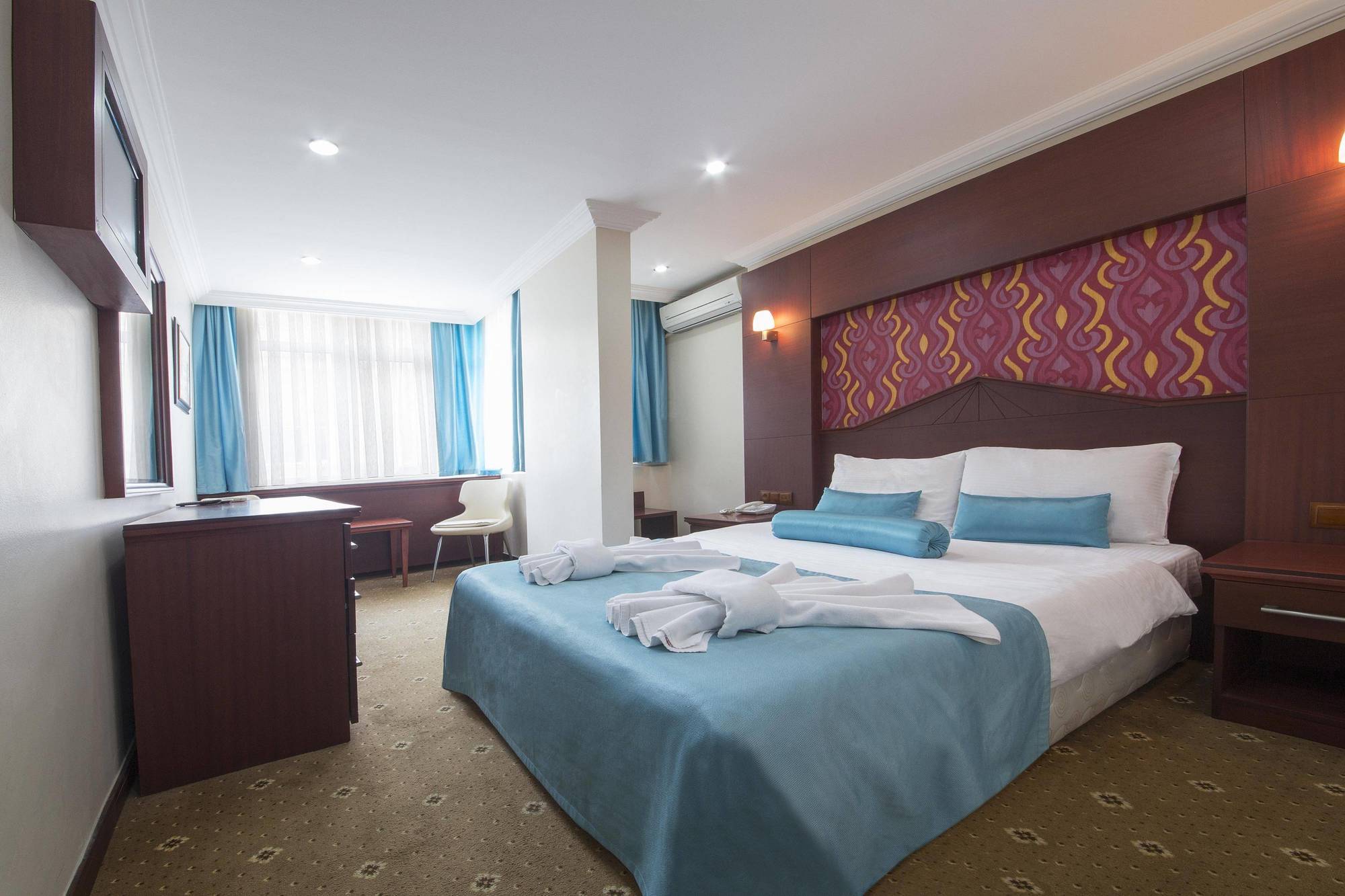 Grand Zentrum & Cafe Restaurant - Taksim Square İstanbul