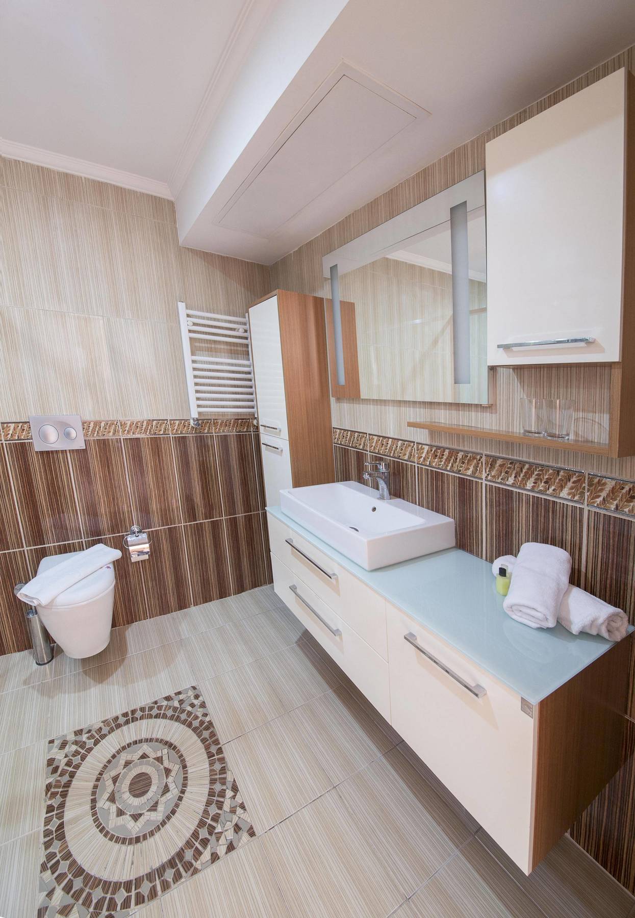 Otel Grand Zentrum & Cafe Restaurant - Taksim Square