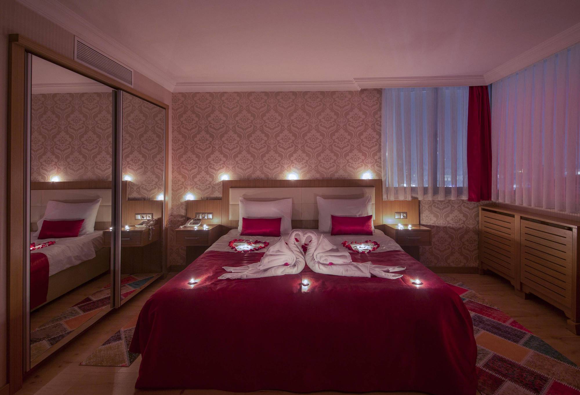 Grand Zentrum & Cafe Restaurant - Taksim Square Otel İstanbul