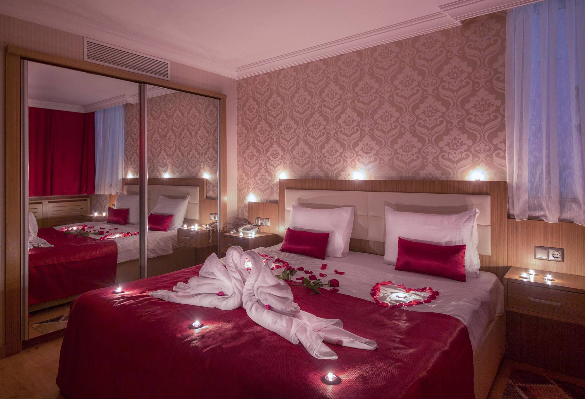 Grand Zentrum & Cafe Restaurant - Taksim Square Otel 3*